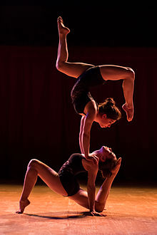 contort - Adagio_by_Compagnie_Rions_Noir