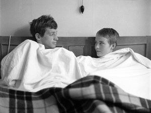 Jean-Paul Belmondo and Jean Seberg on the set of 'À bout de souffle' (Breathless), photo by Raymond Cauchetier