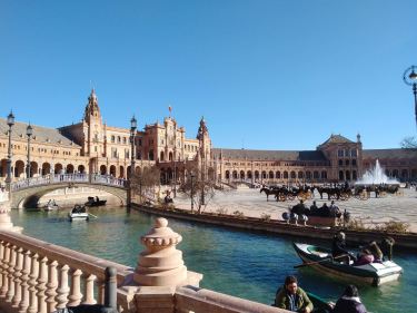 Sevilla, Plaza de España - photo par William Eaton, 2024